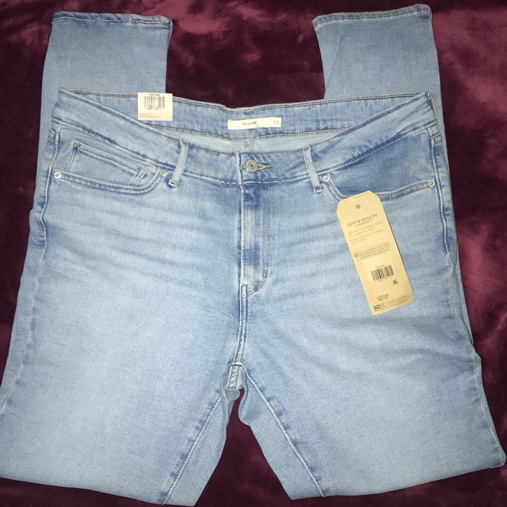 Levi’s 711 Mid Rise Skinny Jeans